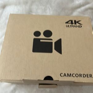 Touch Screen Light weight camera for vlogging, short film and live videos